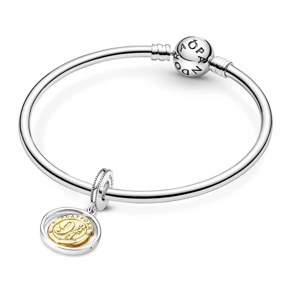Pandora Privezak "Zlatni medaljon"